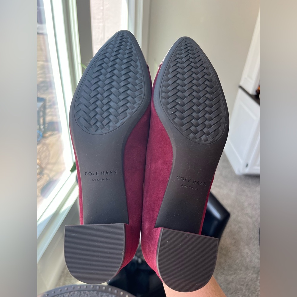 COLE HAAN THE GO-TO WATERPROOF BLOCK HEEL PUMPS IN BLACK CHERRY 8 - Picture 12 of 12